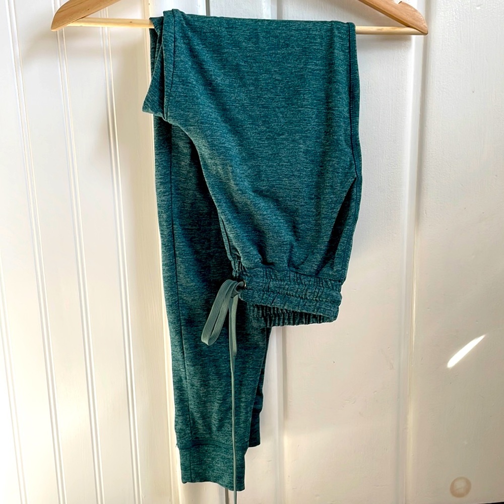 Aerie joggers